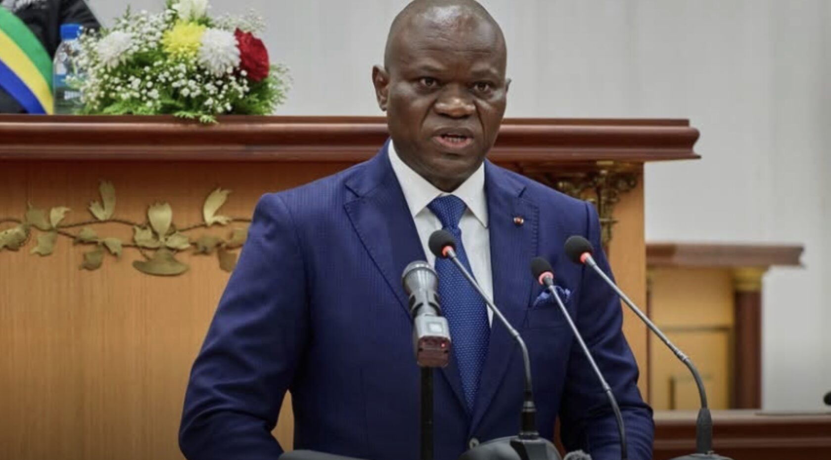 Gabon : le gouvernement veut mettre fin à la prime de transport pour les agents disposant d’un véhicule administratif